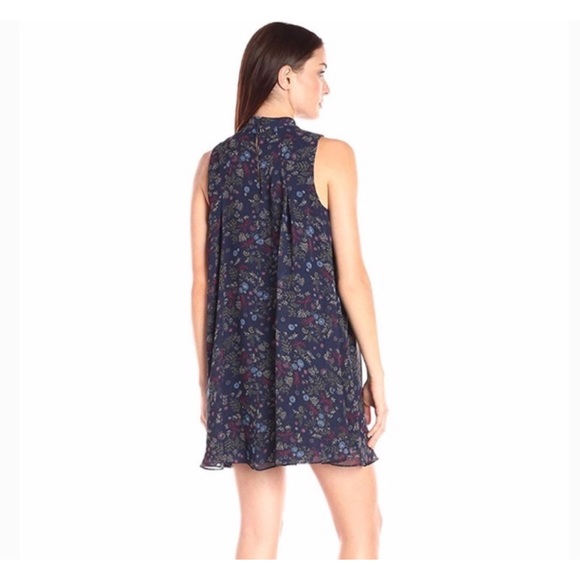 BCBGeneration High Neck Floral Pleat Dress - Picture 2 of 10